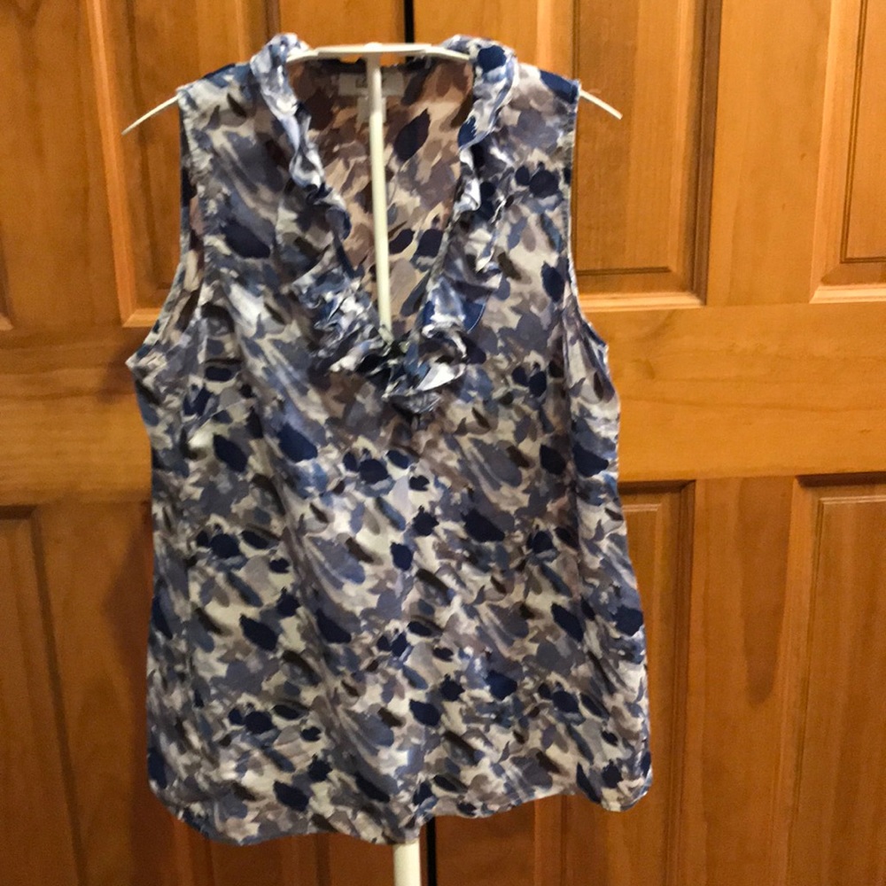 Loft Sleeveless Small Blue White Grey Top Ruffle - Picture 1 of 12